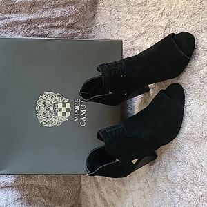 Vince Camuto Boots size 7 Black Verona NBW, NIB